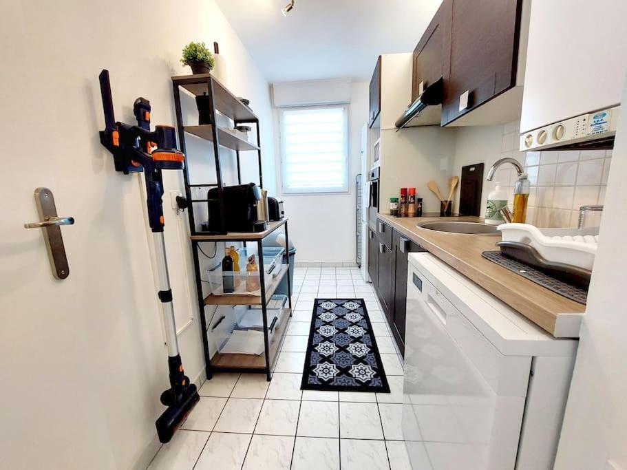 Cosy Home 2, 2 Chambres, 6 Personnes, 3 Min Gare, Parking Cergy Dış mekan fotoğraf