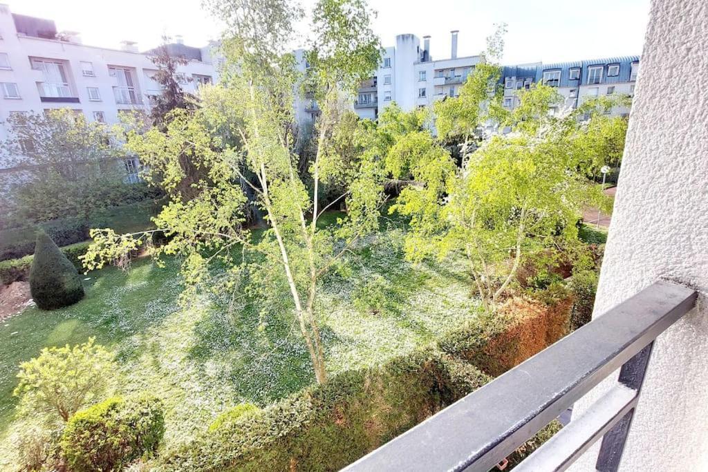 Cosy Home 2, 2 Chambres, 6 Personnes, 3 Min Gare, Parking Cergy Dış mekan fotoğraf